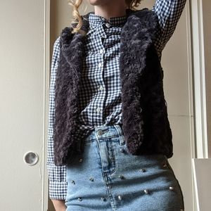 Fur vest